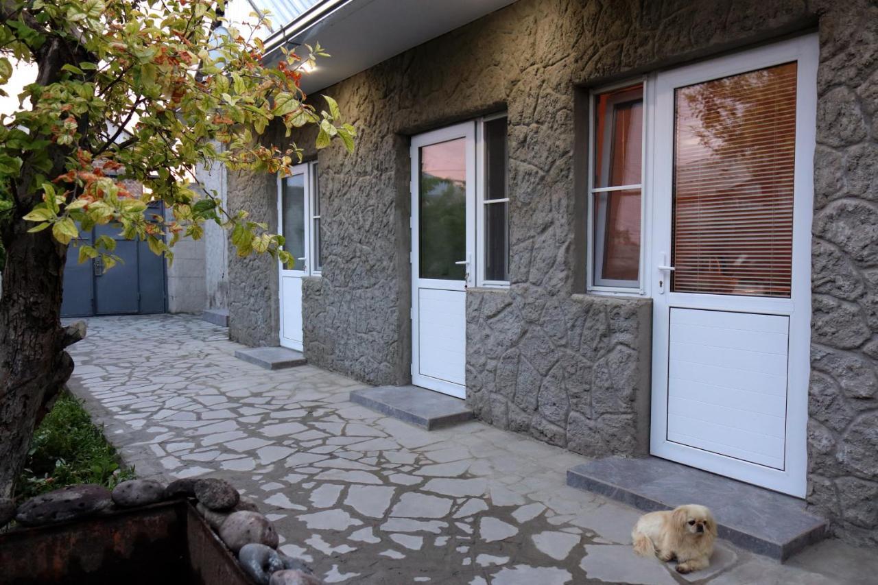 Vanand Guest House Gyumri Exterior photo